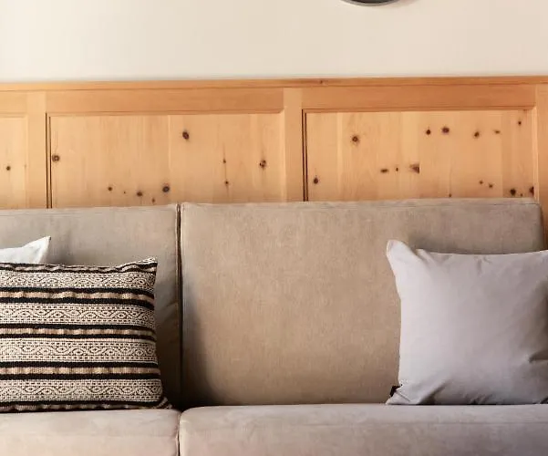 아파트 Avista Sky