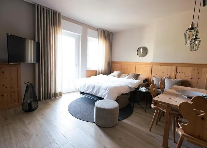 Avista Sky Apartment *