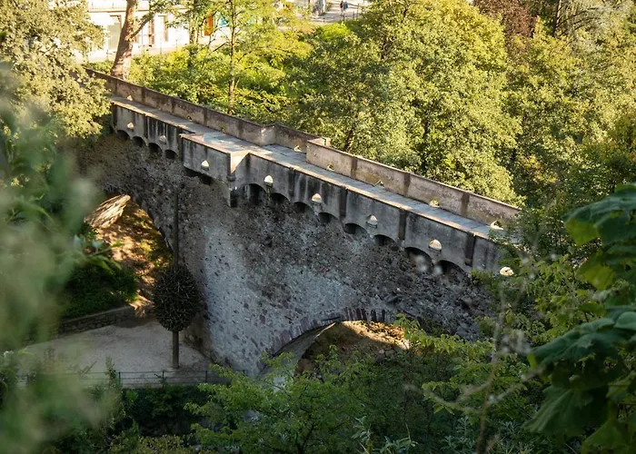 Avista Sky Apartment